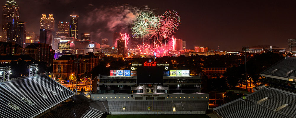 Fourth of July fireworks erupt over Midtown Atlanta!